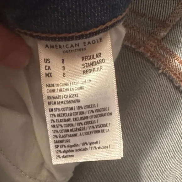 American Eagle Super high Rise baggy Wide Leg Jeans w cargo pockets - Picture 8 of 10